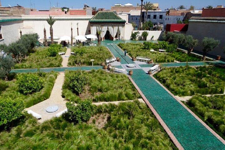 Location de voiture avec chauffeur : visite de la ville de Marrakech