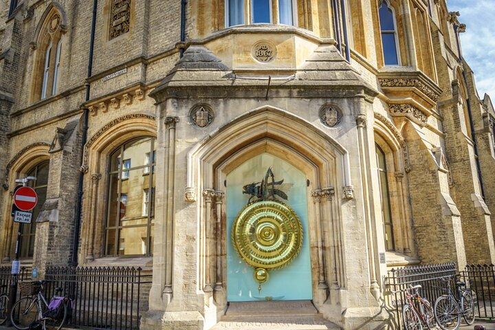 Érudits et secrets de Cambridge: Aventure de puzzle autoguidée