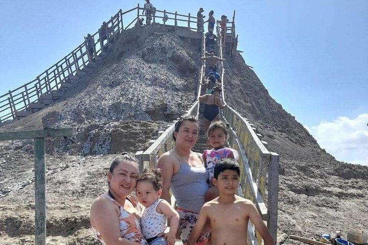 Cartagena: Totumo Volcano, Galerazamba Pink Sea Half-Day Tour