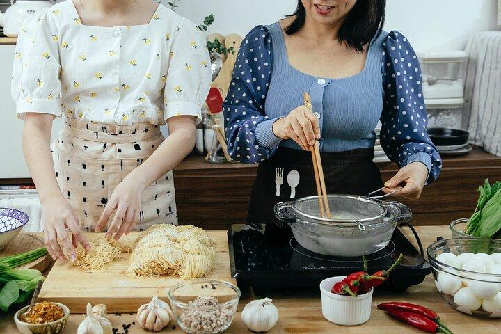 Cours de cuisine à Catane avec déjeuner ou dîner