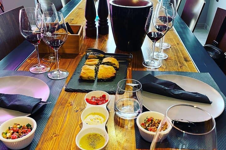 Premium Nemea Wine Tour from Athens, Nafplio or Nemea, with Oenologists