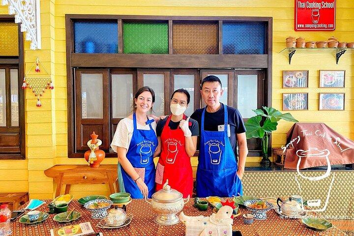 Sompong Thaise kookschool in Bangkok