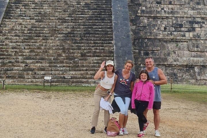 Chichén Itzá, Cenote e Valladolid con pranzo e trasporto.
