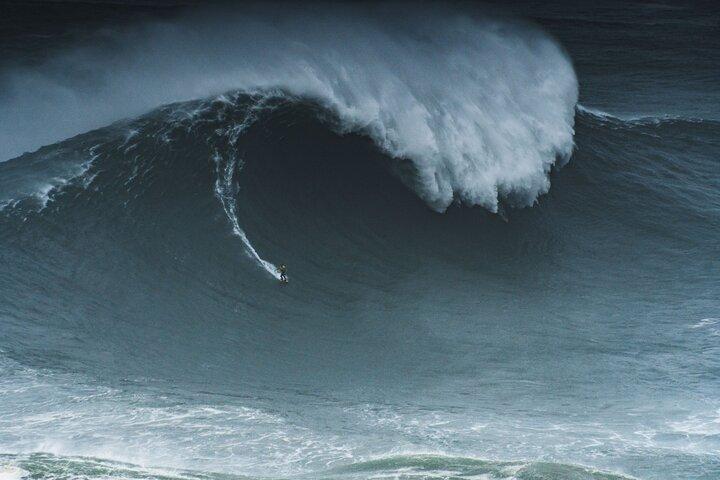 Nazaré Óbidos - Waves and History Private Tour from Lisbon
