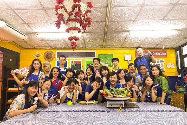 Sompong Thaise kookschool in Bangkok