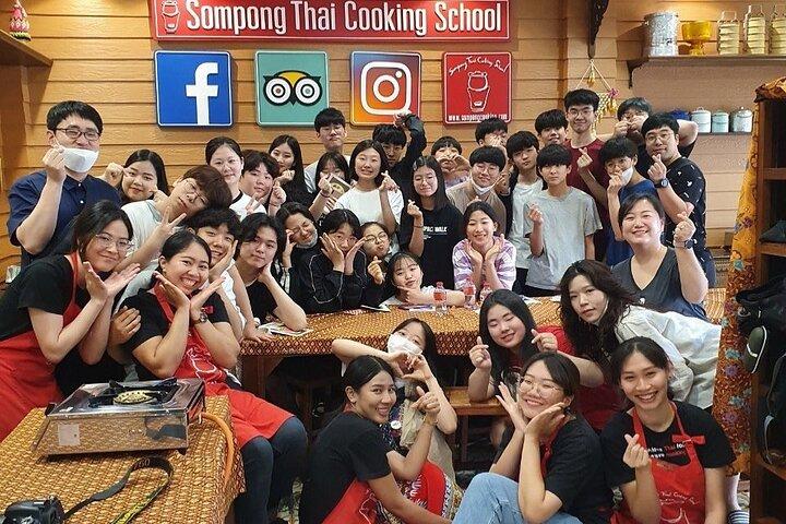 Sompong Thaise kookschool in Bangkok