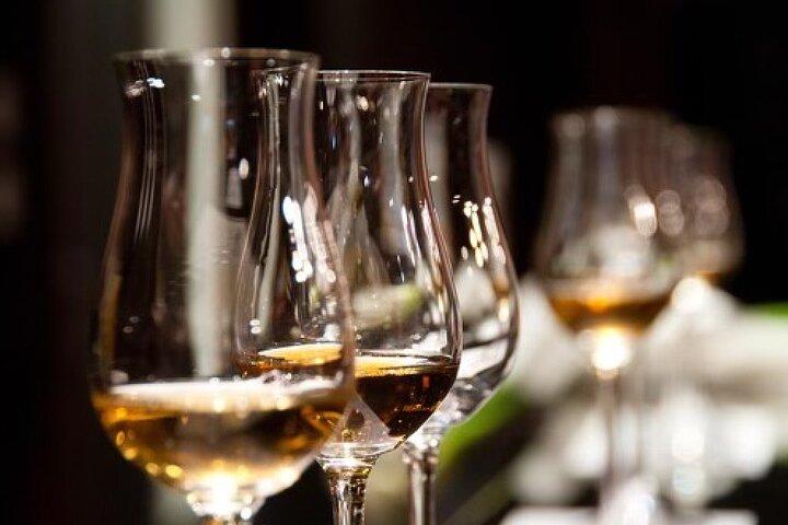 Degustação de gin e rum em Frankfurt am Main
