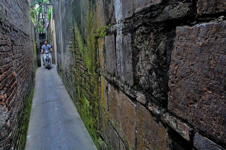 Motorradtour durch die Landschaft von Hanoi: Kultur und Alltag am Roten Fluss
