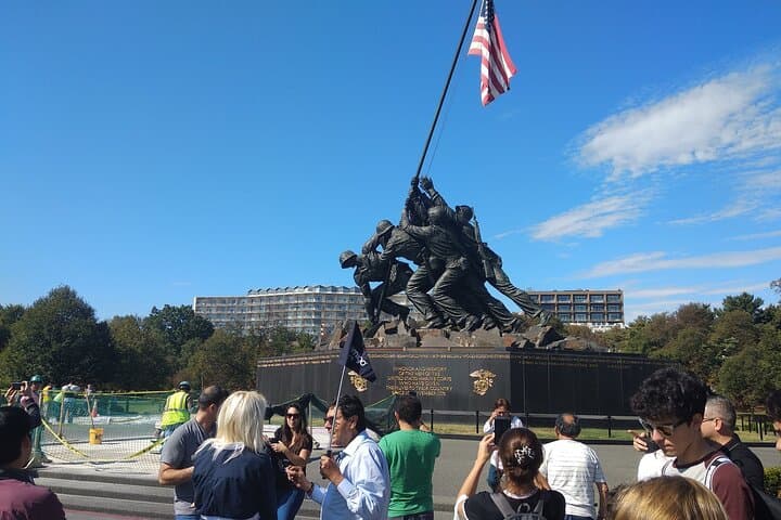 Washington DC & Philadelphia 1-Day Guided Tour from NYC