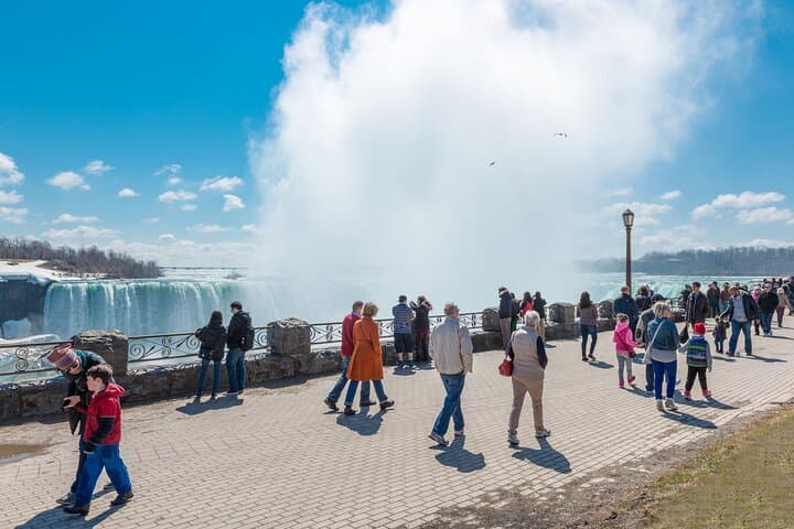 Two Day Combo: Niagara Falls and Washington with Philadelphia from New York