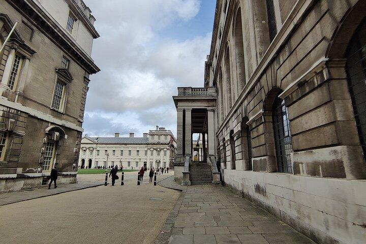 Interactive Treasure Hunt Experience of Greenwich's Secrets