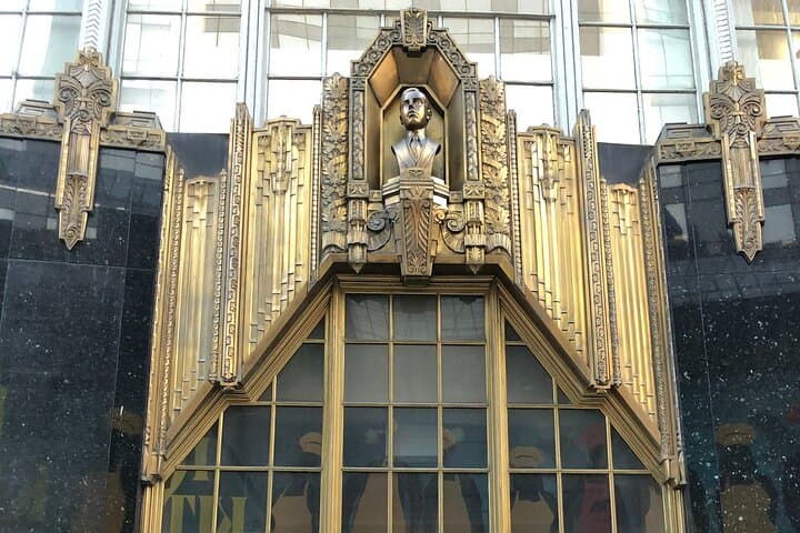 Media Moguls of Midtown Walking Tour in New York