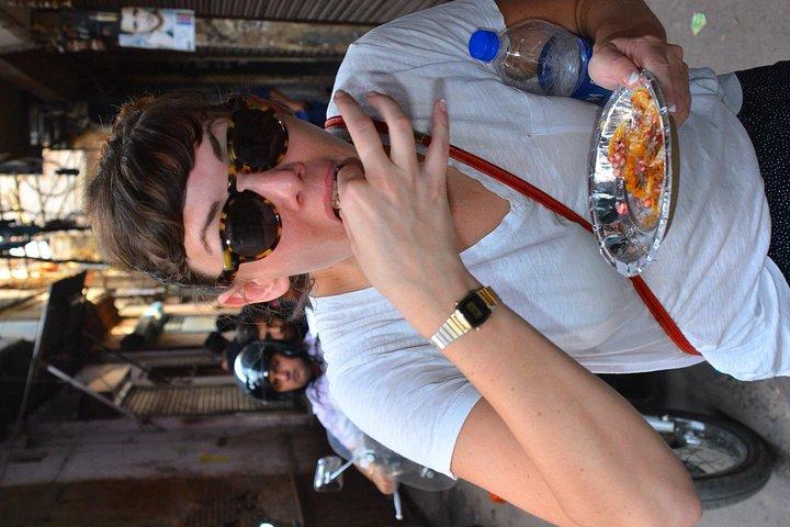 シェフによるデリーフードウォークと料理教室