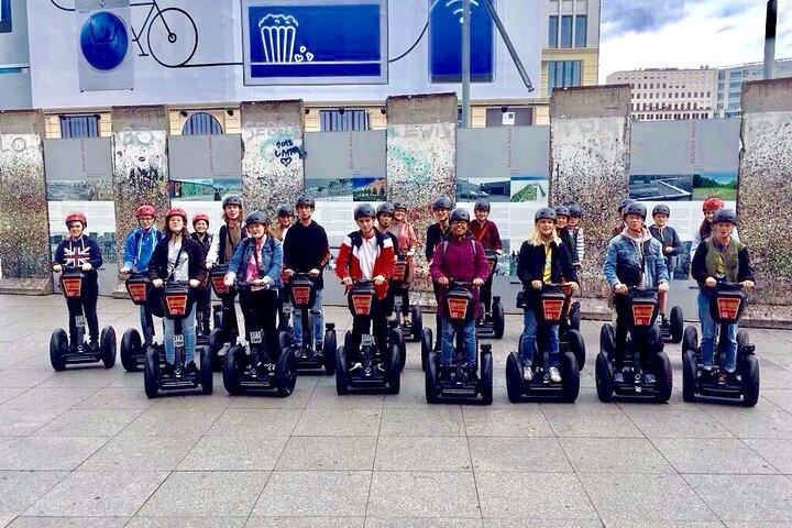 Berlin: Visite d'une heure en Segway Signature