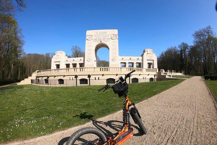 Versailles sur le chemin des Héros en 2 roues électriques