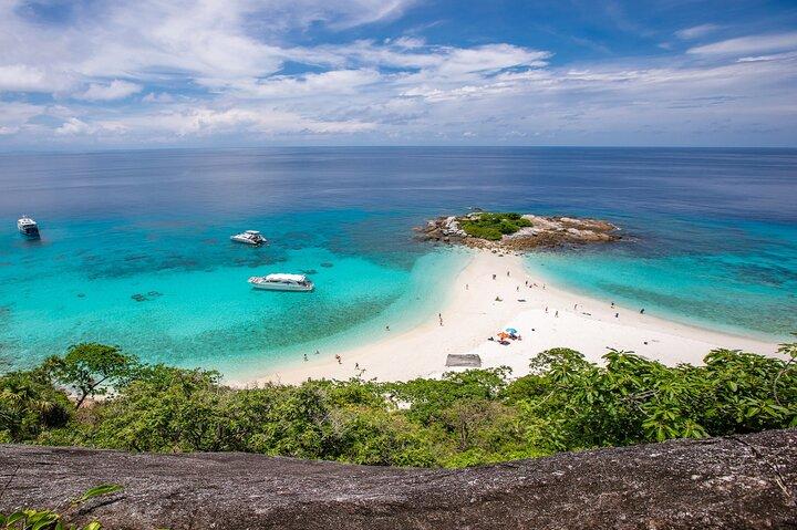 Tour en lancha rápida de 3 islas: Racha Noi, Racha Yai & Maiton