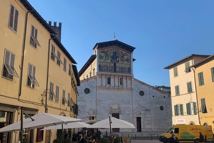Tour de Pise, Lucques et Toscane au départ de Livourne