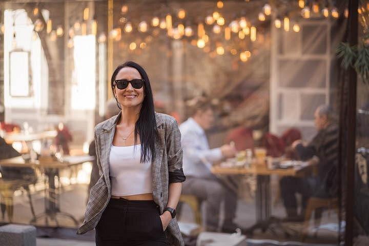 インスタ映えするプロの写真撮影、リトル パリでの光沢のあるスタイル体験