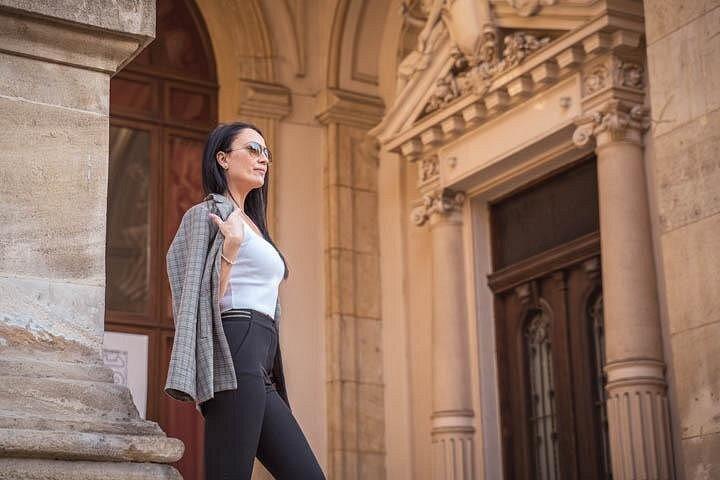 インスタ映えするプロの写真撮影、リトル パリでの光沢のあるスタイル体験