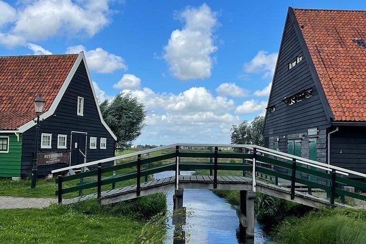Escape Amsterdam: E-Bike to Zaanse Schans Windmills & Zaandam