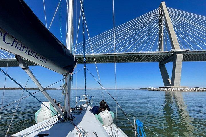 Noleggio Yacht di Lusso Privato, BYOB & Dolphins