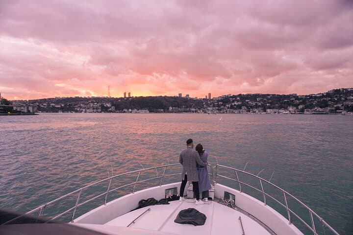 Sunset / Noon Bosphorus Cruise by Private Yacht