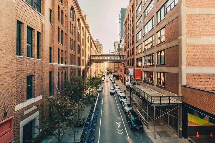 Immersive Murder Mystery in Manhattan - Scavenger Hunt Experience