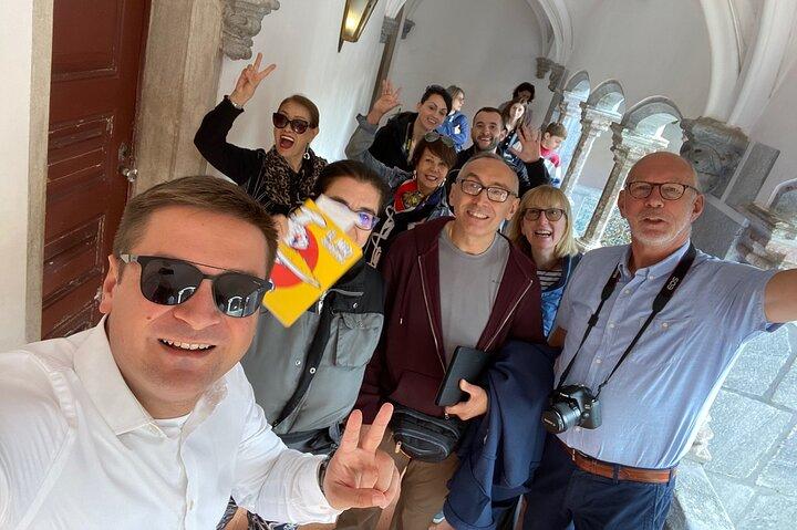 Lissabon naar Sintra Pena & Regaleira begeleide tour in 8pax groep
