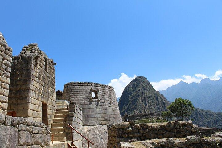 2-Day Tour at Sacred Valley and Machu Picchu by Train