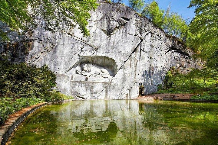 ルツェルン湖クルーズ付きチューリッヒ発ルツェルン日帰り旅行