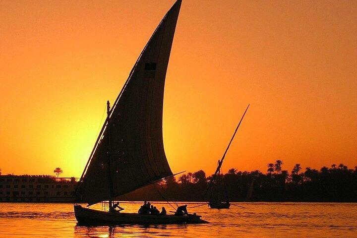 Paseo en faluca por el río Nilo en Luxor