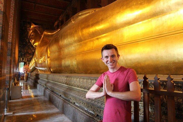 Excursão Especialista de Selfie em Bangkok: Little India, Wat Traimit & Wat Pho