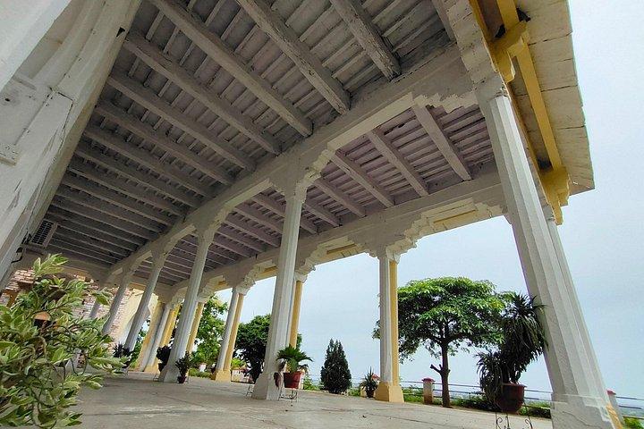 バラナシからのチュナー城塞と農村体験の日帰り旅行