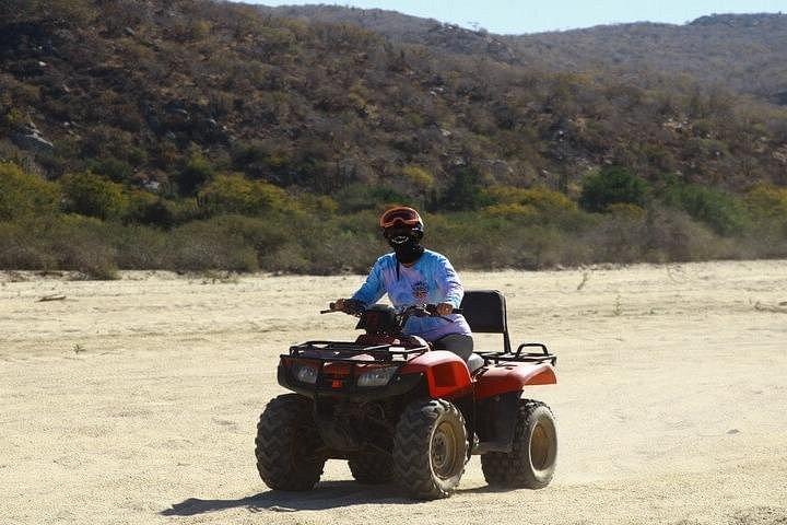 カボ サン ルーカスでのプライベート ATV 体験