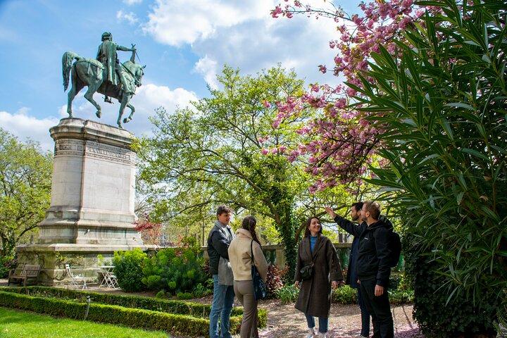 Visite privée d'une demi-journée à Paris – Expérience personnalisable de 4 heures
