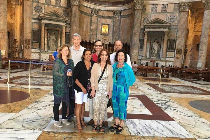 チヴィタヴェッキア・クルーズ港岸小旅行：ローマとバチカン観光