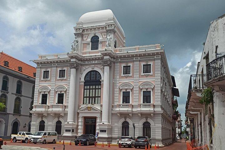 Panamá Más Allá