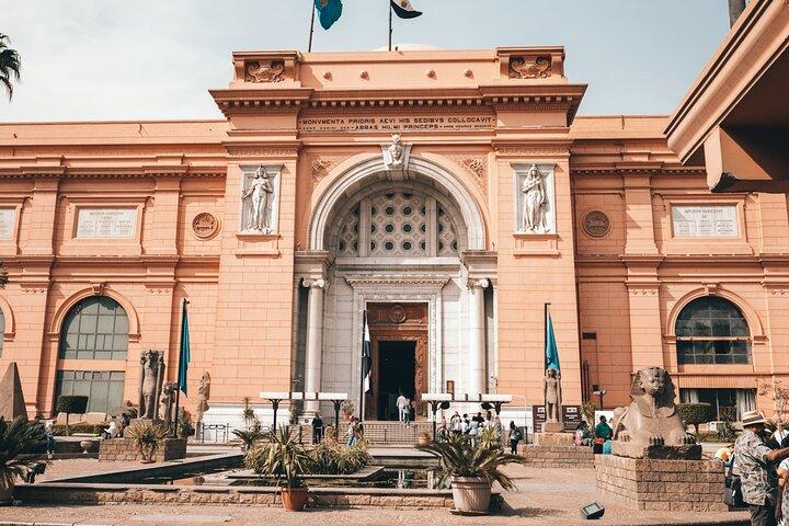 Halvdagstur till Egyptiska museet