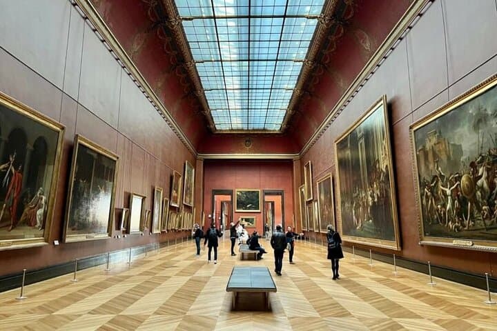 Mona Lisa First Access - Louvre Private Guided Tour