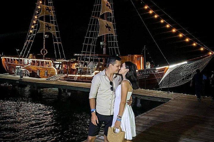 Romantic Dinner Sunset - Sailing Away on the Beautiful Lagoon Nichupte