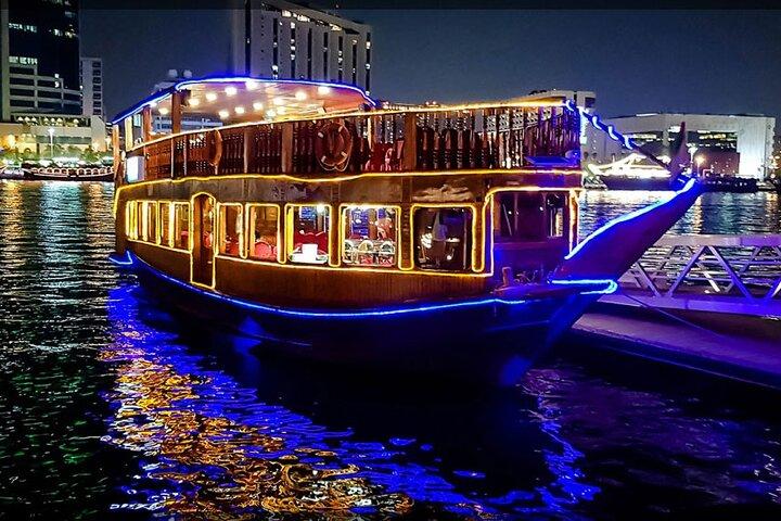 Dubai-ramme med Dhow Cruise Dinner Marina Inklusiv Transfer
