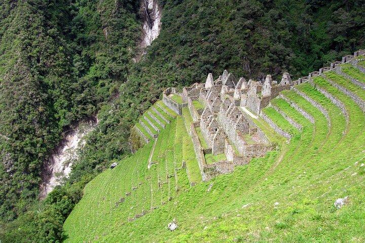 Short Inca Trail Trek to Machu Picchu | 2 Days 1 Night from Cusco