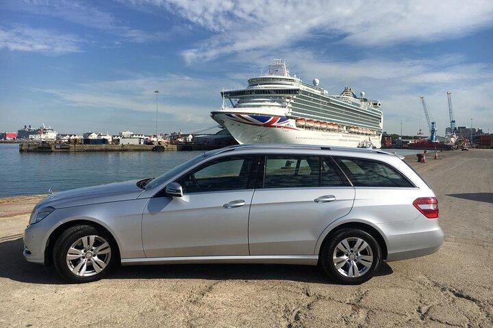 Heathrow Airport Hotel Private Transfer To Southampton