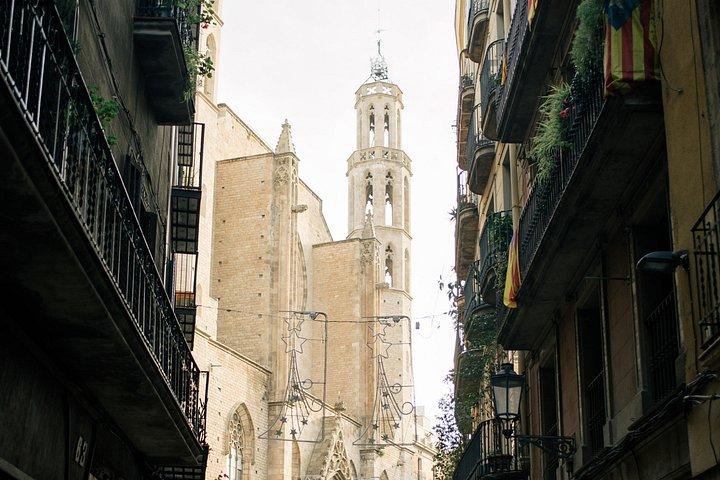 Half-Day Private Walking Tour in Barcelona