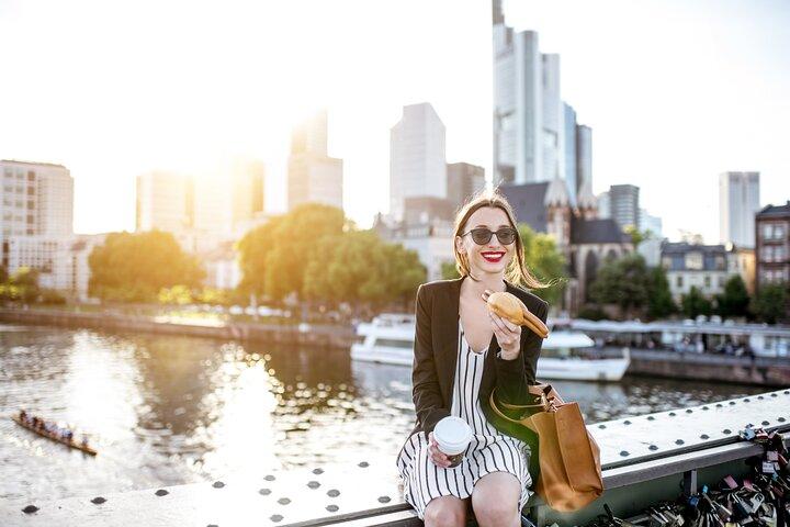 Traditionel tysk mad og privat tur i Frankfurt Old Town