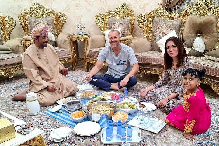 Sharing Dining Experience in Muscat with Pick Up