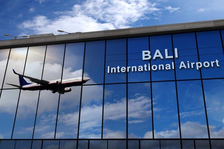 Trasferimento in partenza dall'aeroporto privato di Bali: Hotel per l'aeroporto (partenza)