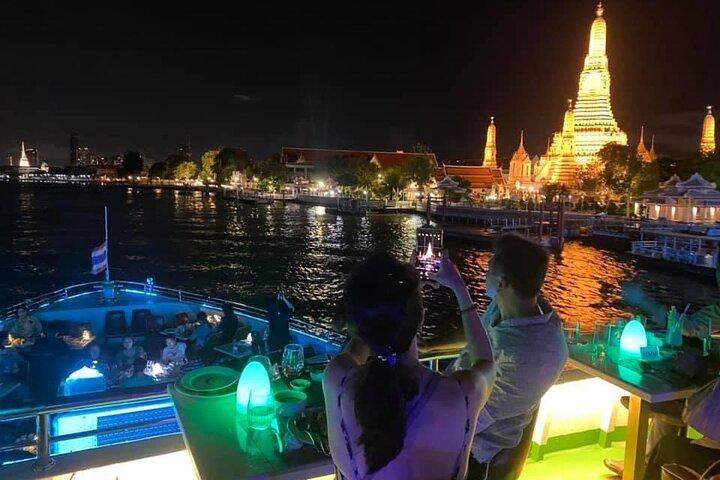 Royal Princess Dinner Cruise: Bangkok Chao Phraya River