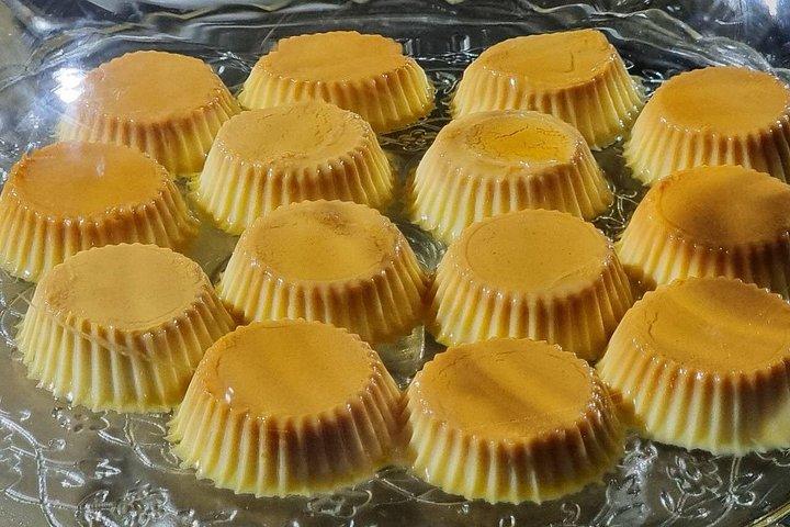 バンコクのチャオプラヤー川沿いのトワイライト ディナー クルーズ