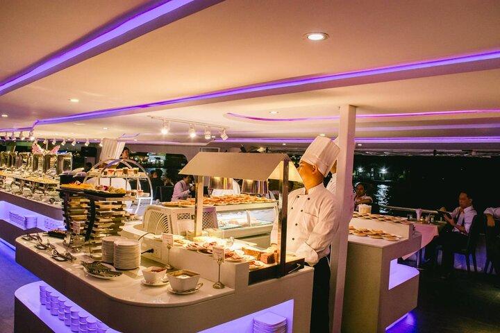 ICONSIAM からのバンコク メリディアン ディナー クルーズ